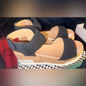 Women wedges